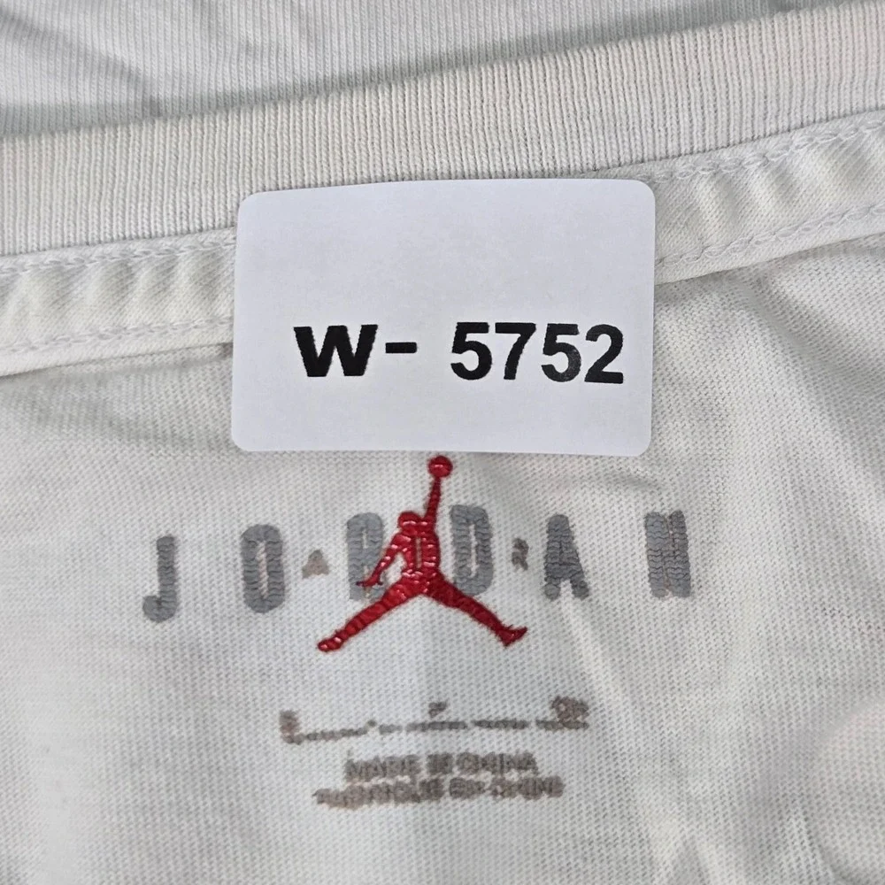 Jordan Men Shirt S‎ White Artist Series Jacob Rochester Air Flight World Tour